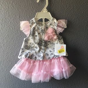 Starting Out NWT Dress w/matching Headband 🌸